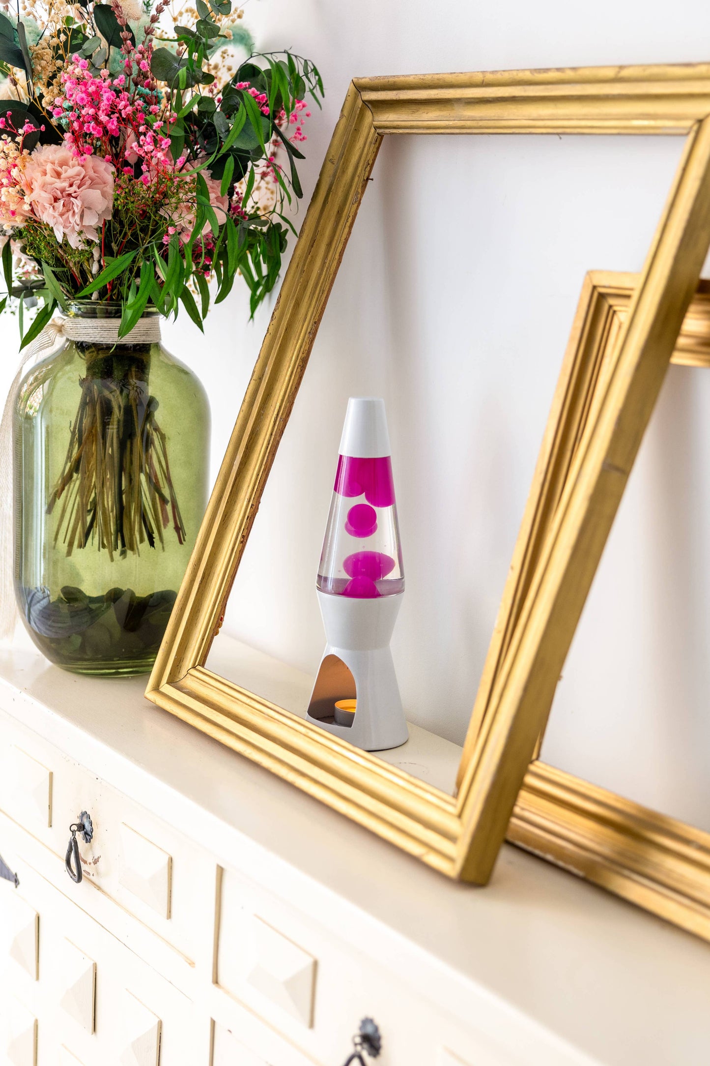 White and Pink Lava Lamp Candle