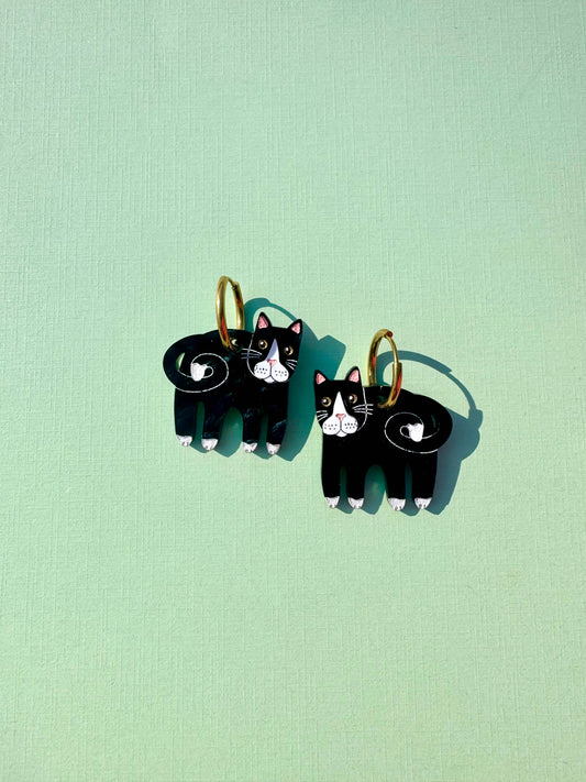 Twiggy the Kitty Earrings