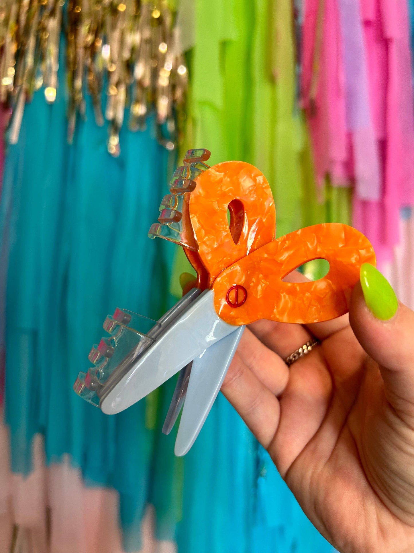 Scissors Hair Claw in Large