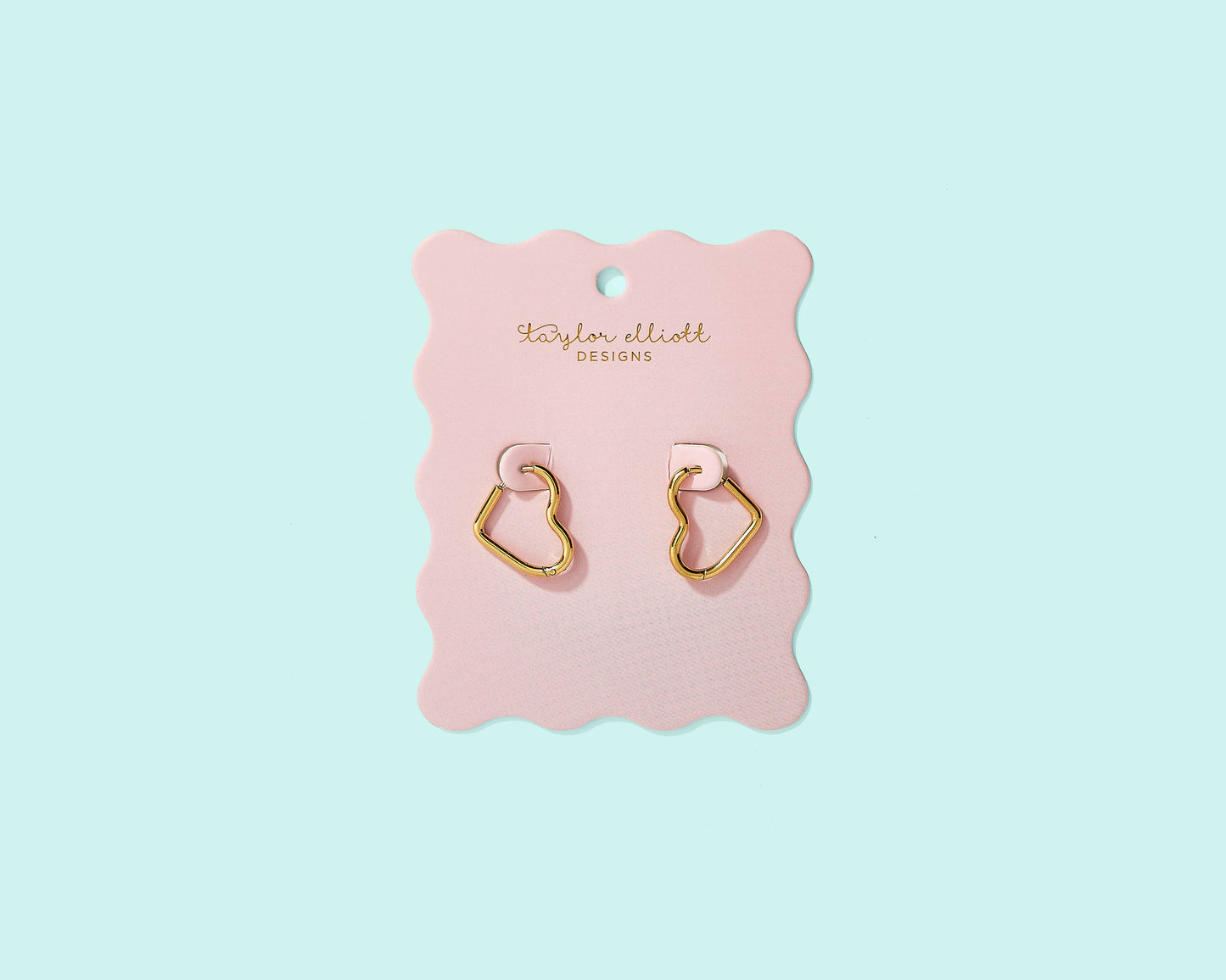 Huggie Earrings - Gold-Plated Hearts