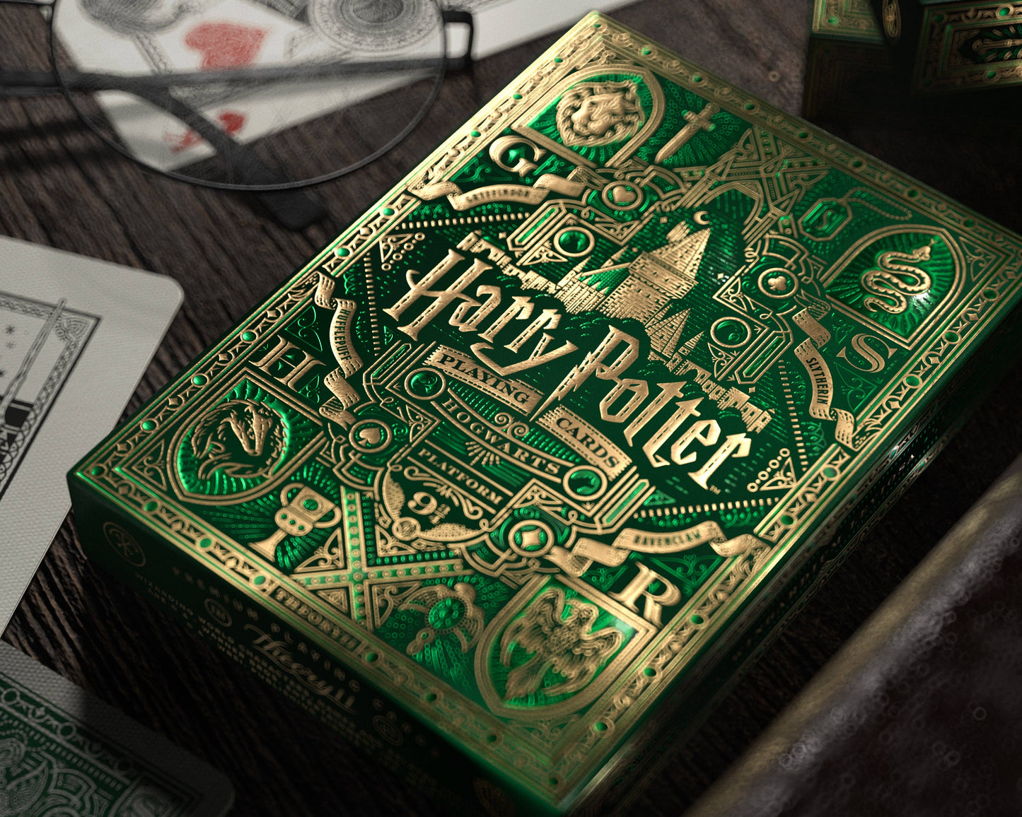Harry Potter Playing Cards: Red (Gryffindor)