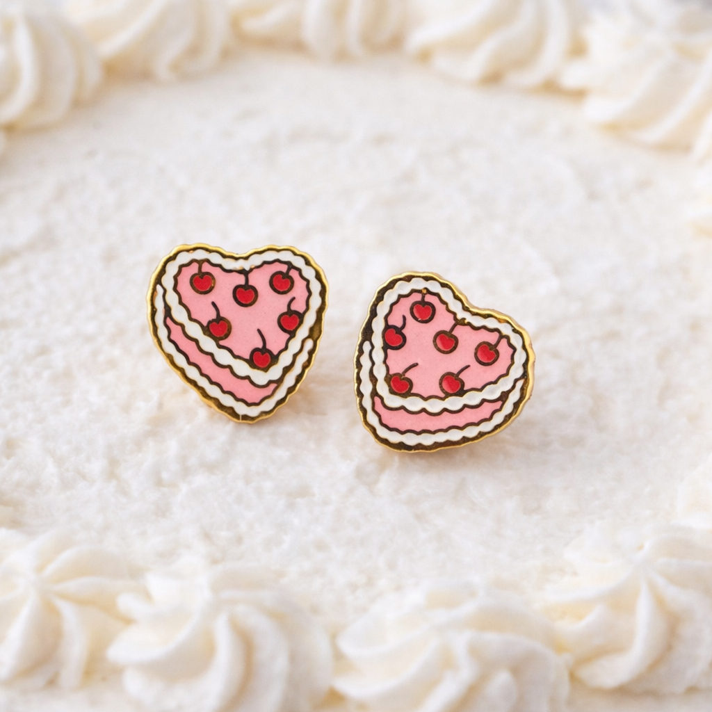 Vintage Heart Cake Stud Earrings