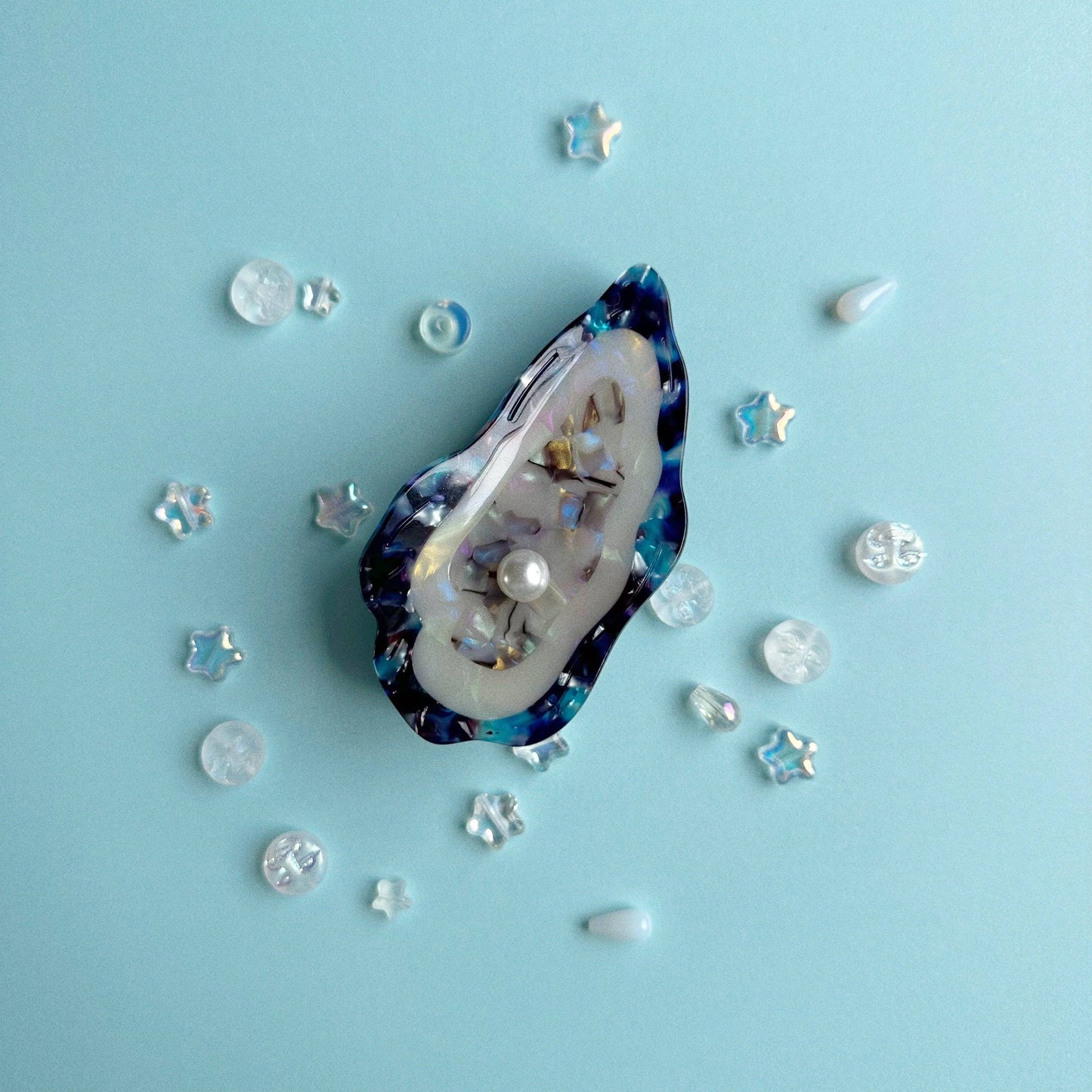 Oyster Hair Clip