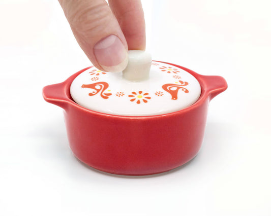 Pyrex-Inspired Friendship Casserole Ceramic Trinket Box
