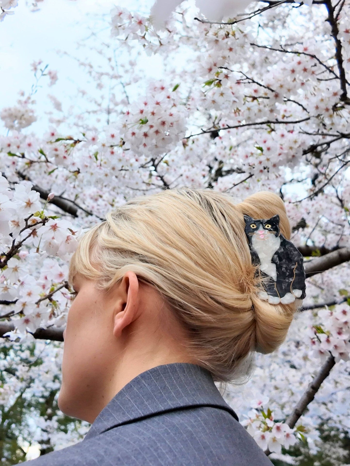 Hand-painted Tuxedo Cat Claw Hair Clip