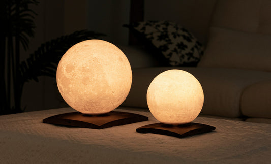 Smart LunaSpin Lamp from Gingko Designs