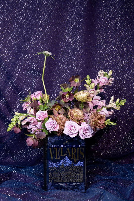 Velaris Book Vase