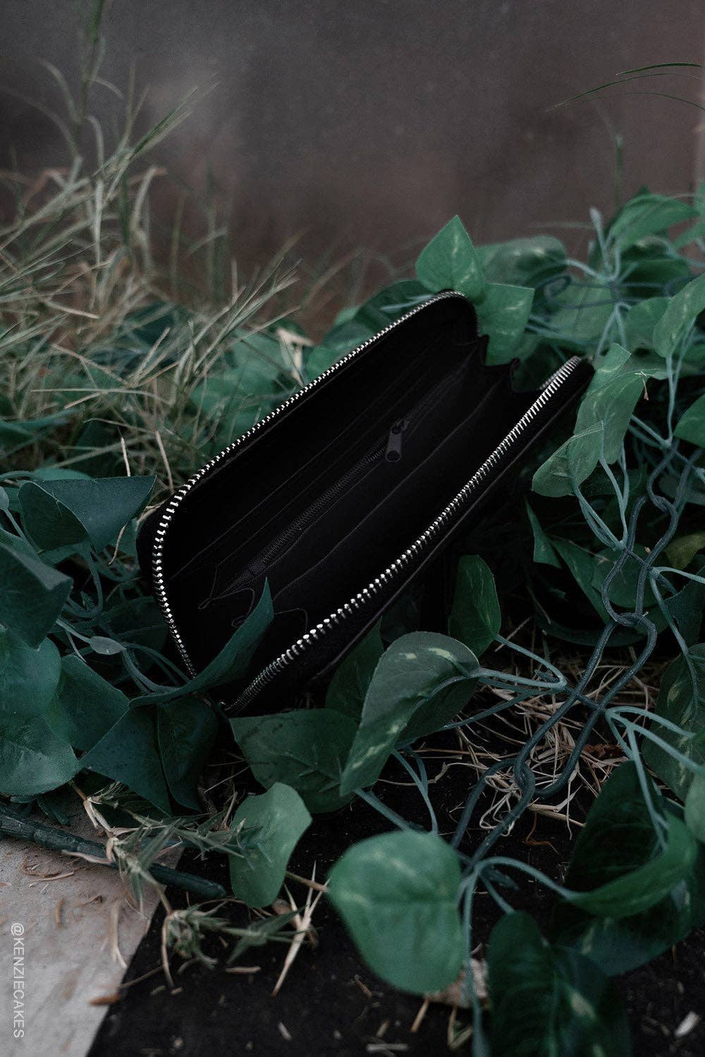 Ghostly Tea Time Wallet