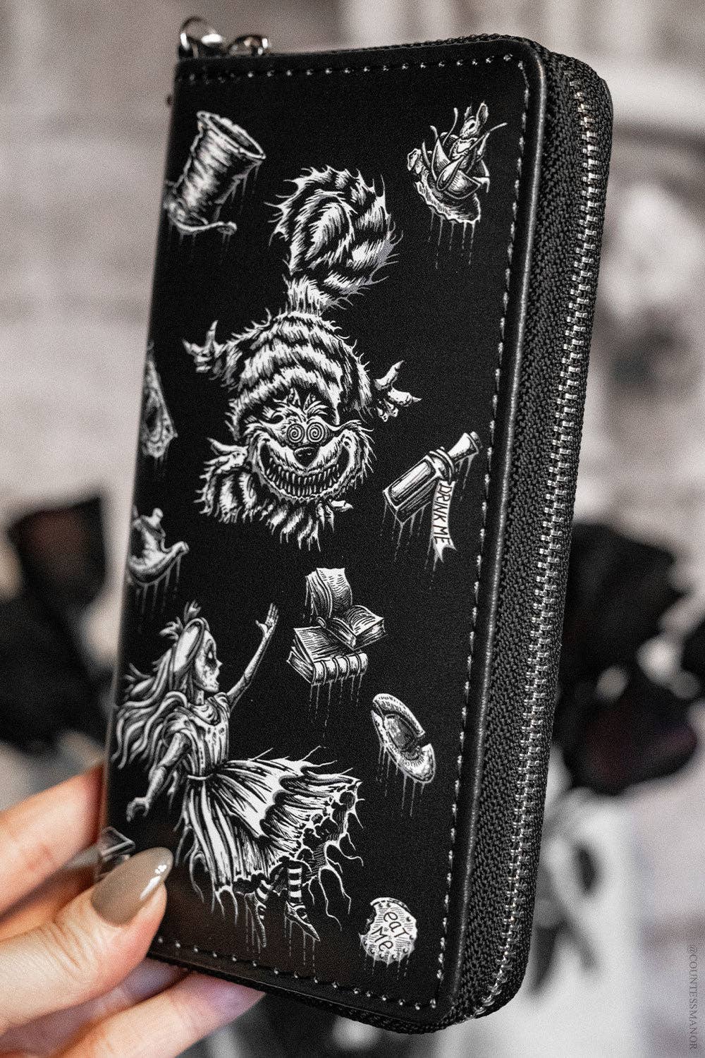 Alice in Wonderland Wallet