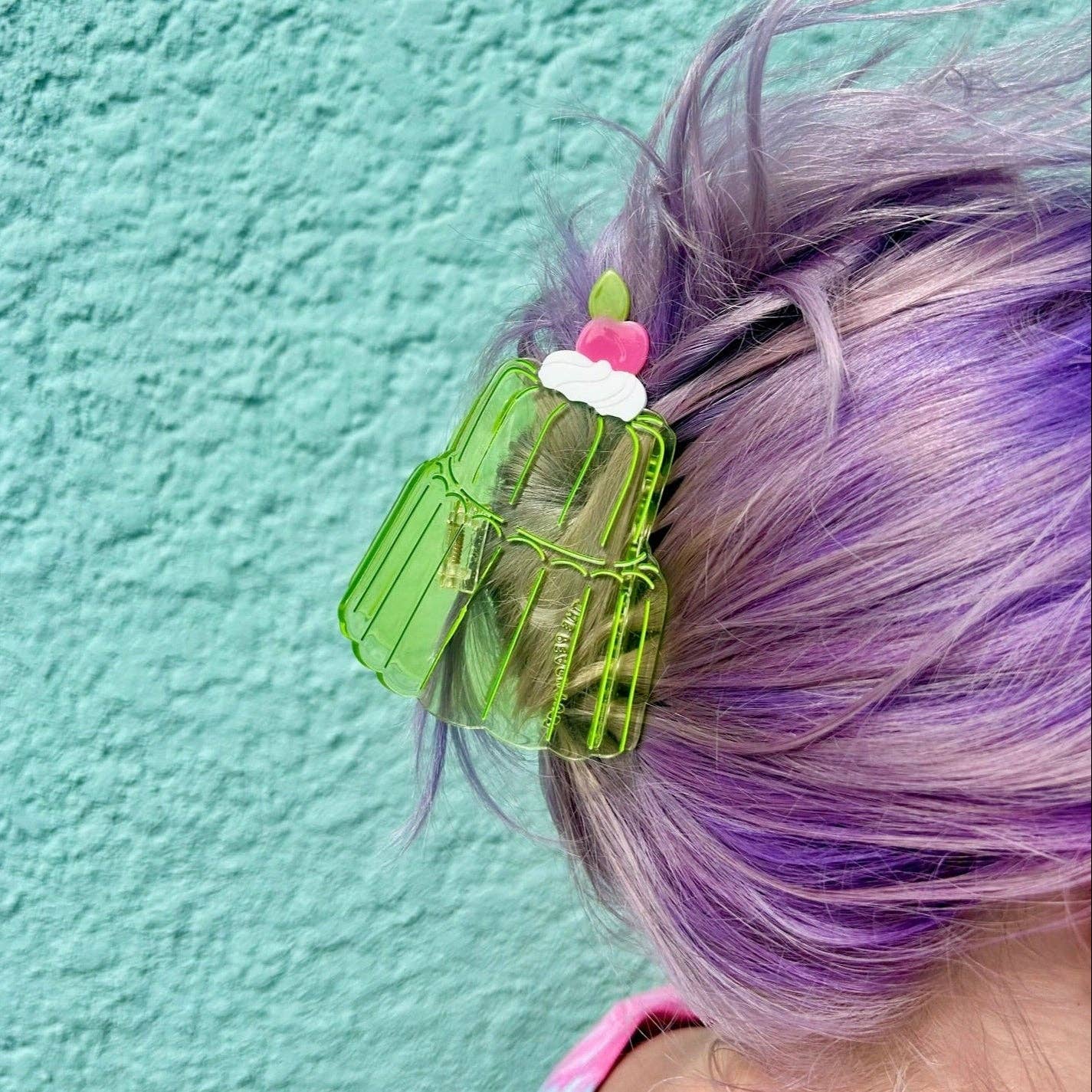 Jello Cake Hair Claw