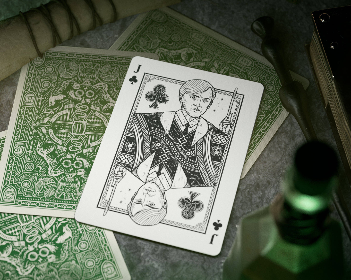 Harry Potter Playing Cards: Red (Gryffindor)