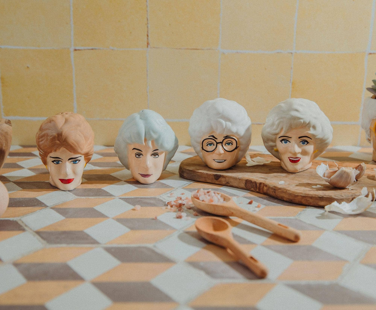 The Golden Girls Rose & Blanche Shaker Set