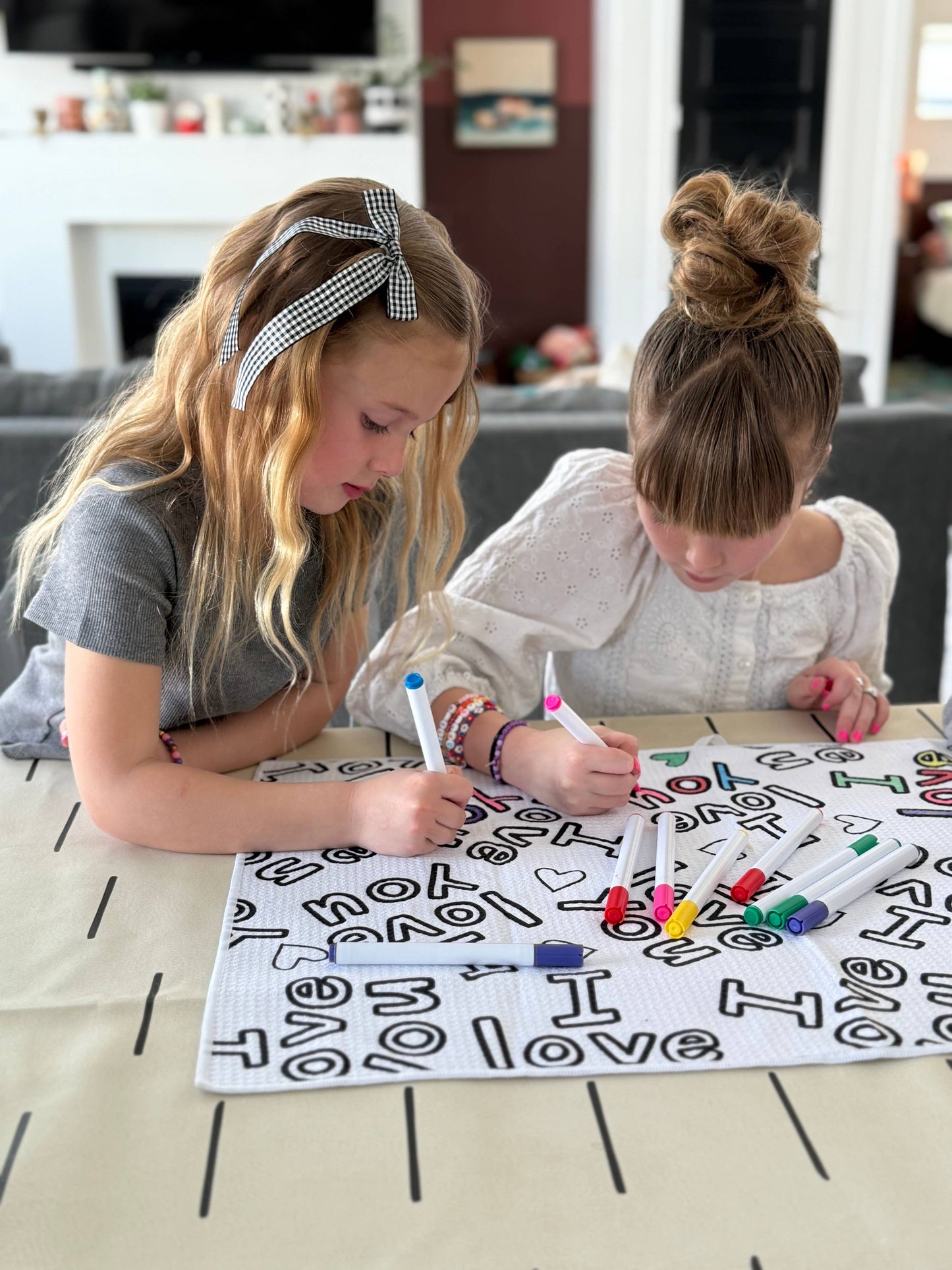 Mother's Day Coloring Gift Box: I'm Lucky To Love You