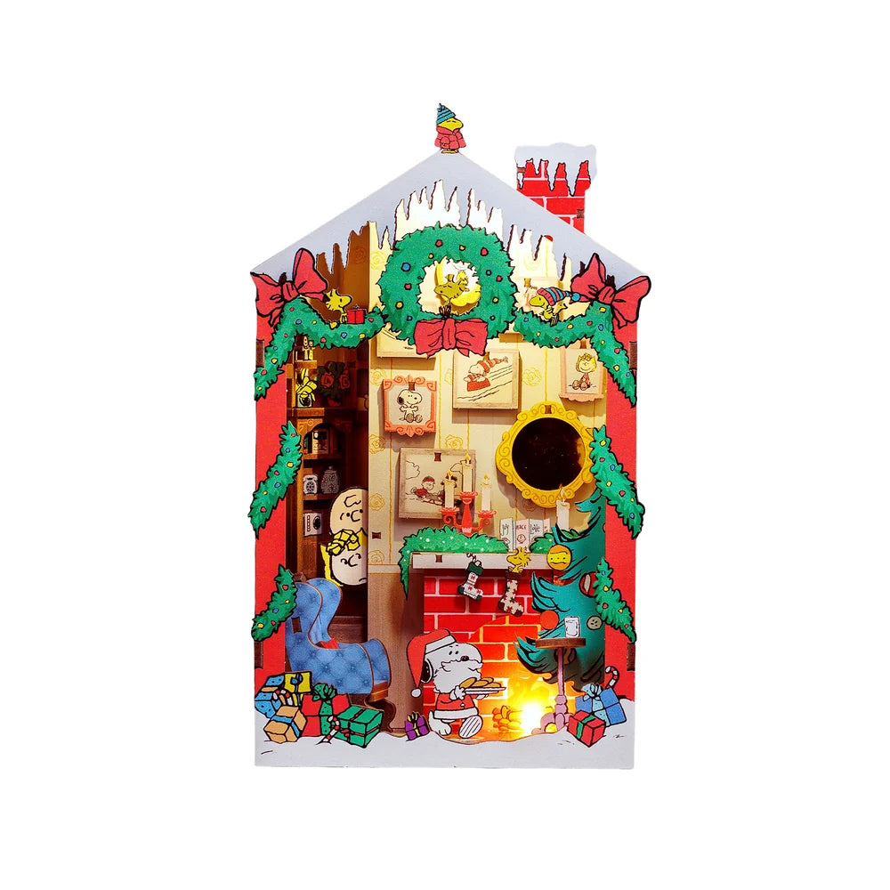 DIY Book Nook: Peanuts Christmas House